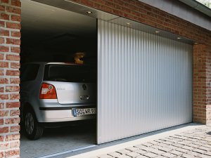 На что стоит обратить внимание при выборе гаражных ворот?